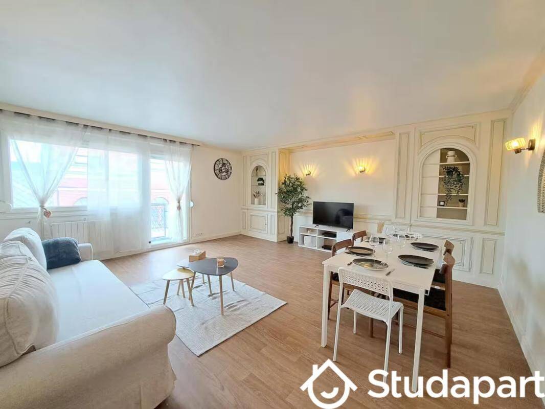 1 pièce 10 m² · à Tourcoing · 10 m² · 450 €
