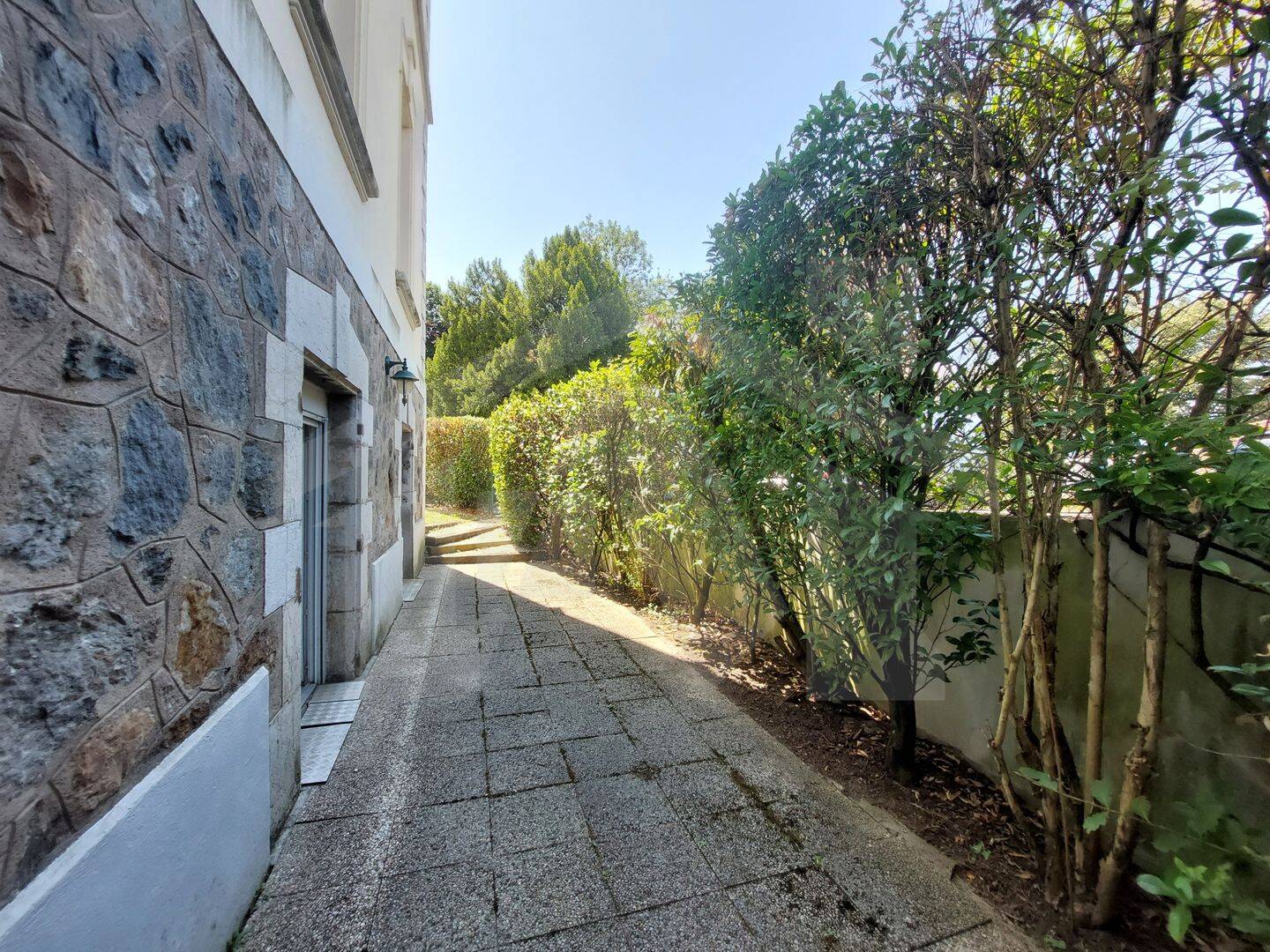 Appartement 4 pièces 110 m² · à Poisat · 109,5 m² · 275 000 €