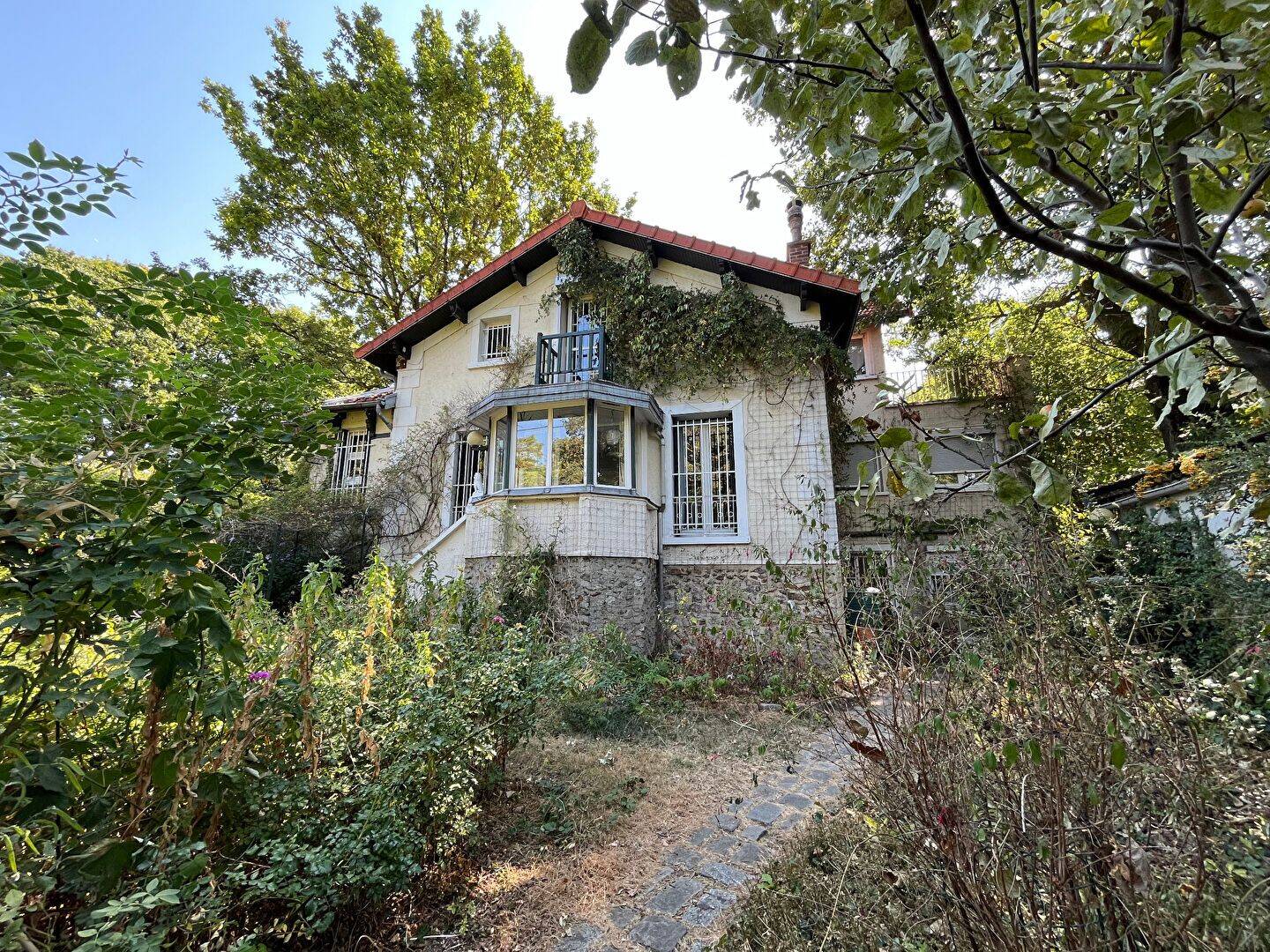 Maison 10 pièces 203 m² · à Neuilly-Plaisance · 203 m² · 780 000 €