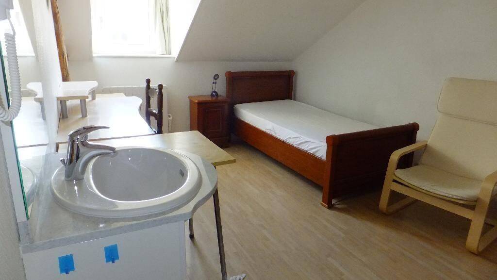 Appartement 1 pièce 12 m² · à Angers · 12 m² · 550 €/mois