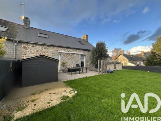 Maison à vendre 243 800 € 6 pièces 4 chambres 125 m² 440 m² de terrain Saint-Germain-en-Coglès 35133