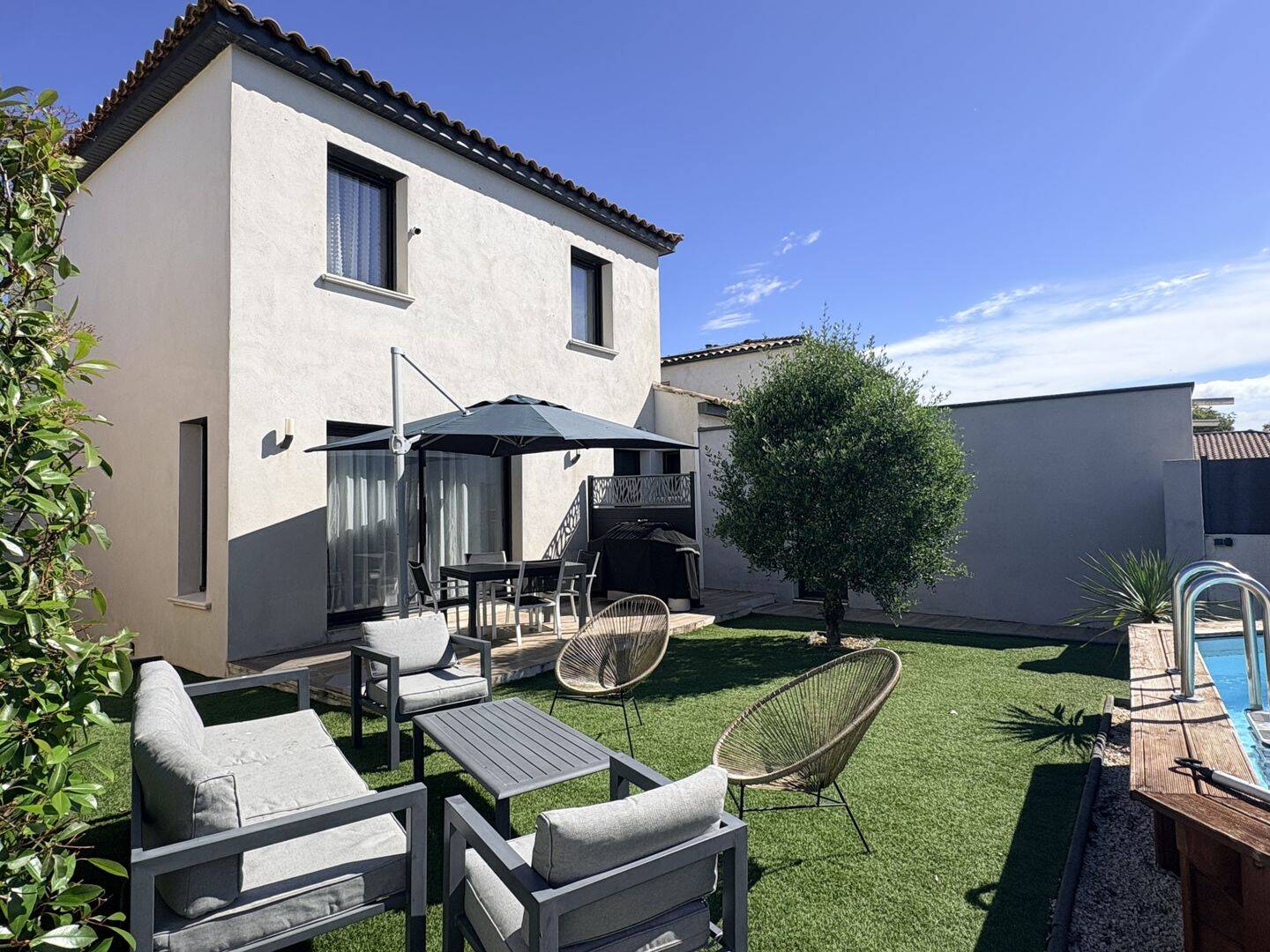 Maison 5 pièces 115 m² · à La Calmette · 115 m² · 315 000 €