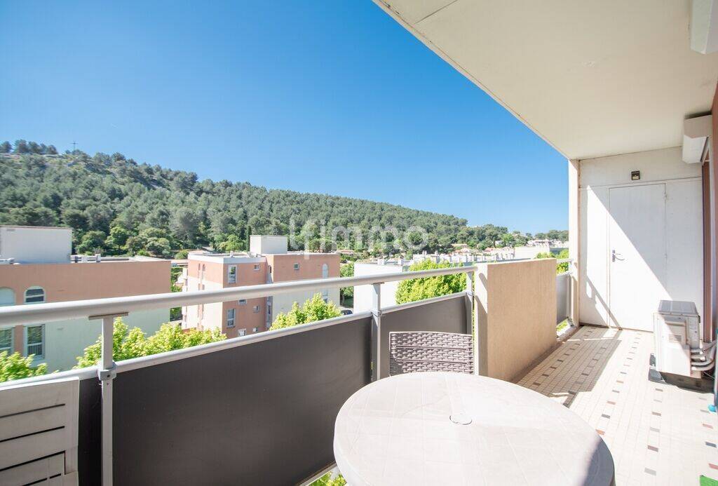 Appartement 2 pièces 34 m² · à Carnoux-en-Provence · 34 m² · 199 000 €
