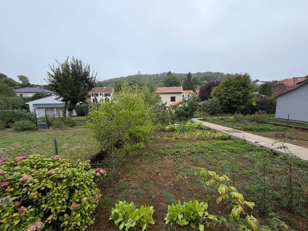 Maison 4 pièces 90 m² · à Cosnes-Et-Romain · 90 m² · 37 200 €