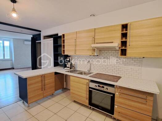 Duplex à vendre 179 800 € 5 pièces 3 chambres 132 m² Étage 1/1 Ouest Trélissac 24750