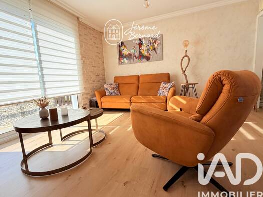 Maison à vendre 395 000 € 6 pièces 5 chambres 136 m² 691 m² de terrain Villechien-Chambree Saint-Barthélemy-d'Anjou 49124