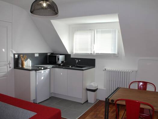 Appartement à louer - logement étudiant 550 € 1 pièce 18,6 m² Étage 4/4 dès le 19/04/2026 Centre Ville Amiens 80000