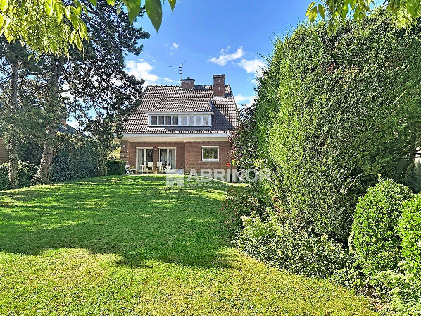 Maison 5 pièces 139 m² · à La Chapelle-d'Armentières · 139 m² · 398 000 €