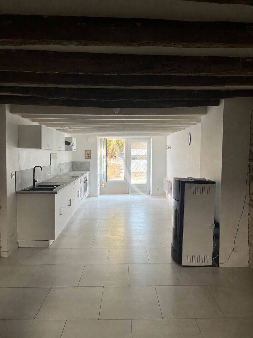 Maison 5 pièces 91 m² · à Joué-sur-Erdre · 90,6 m² · 863 €