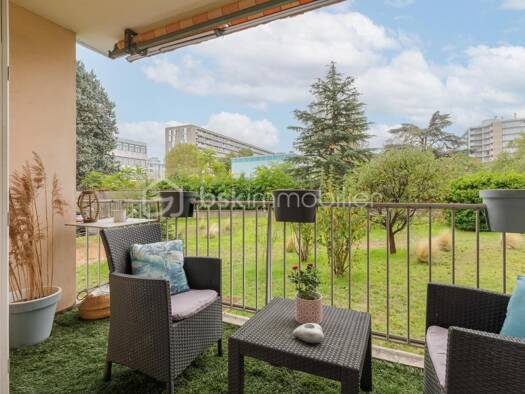 Appartement à vendre 232 000 € 3 pièces 2 chambres 75,5 m² RDC/6 Le Bachut Lyon 8ème arrondissement 69008