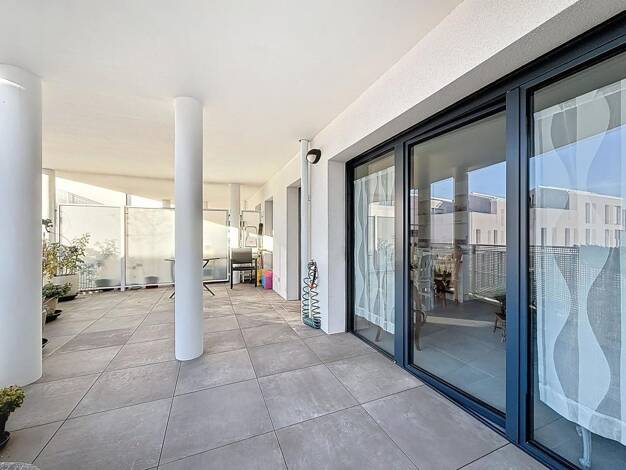 Appartement à vendre 450 000 € 3 pièces 2 chambres 82,4 m² Étage 2/3 Saint Eloi La Rochelle 17000