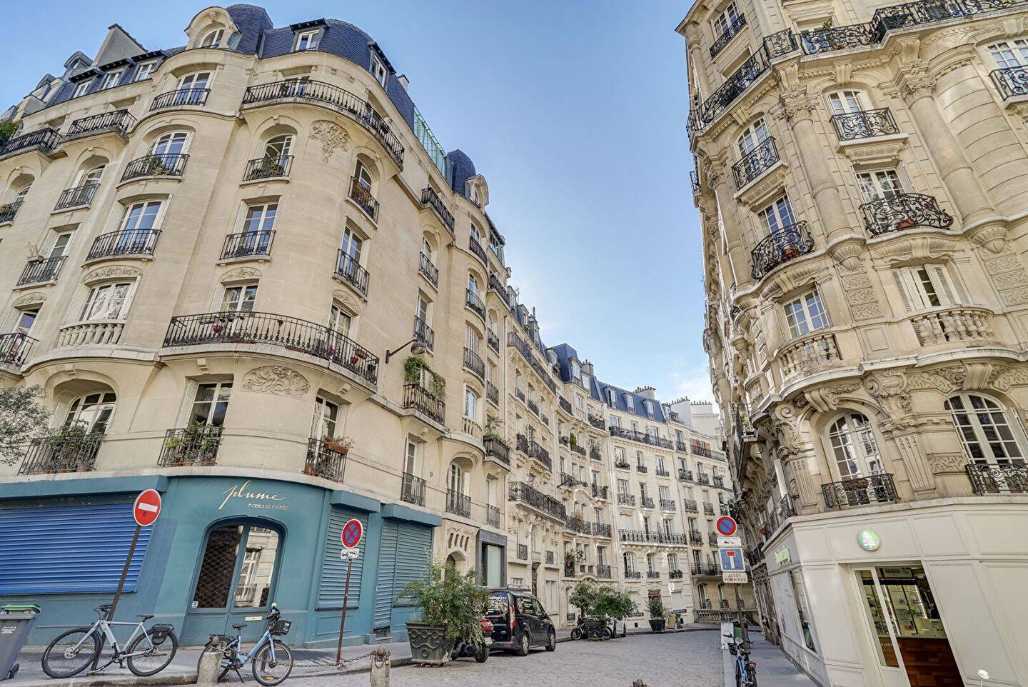 Appartement 4 pièces 90 m² · à Paris 18ème Arrondissement · 90 m² · 760 000 €