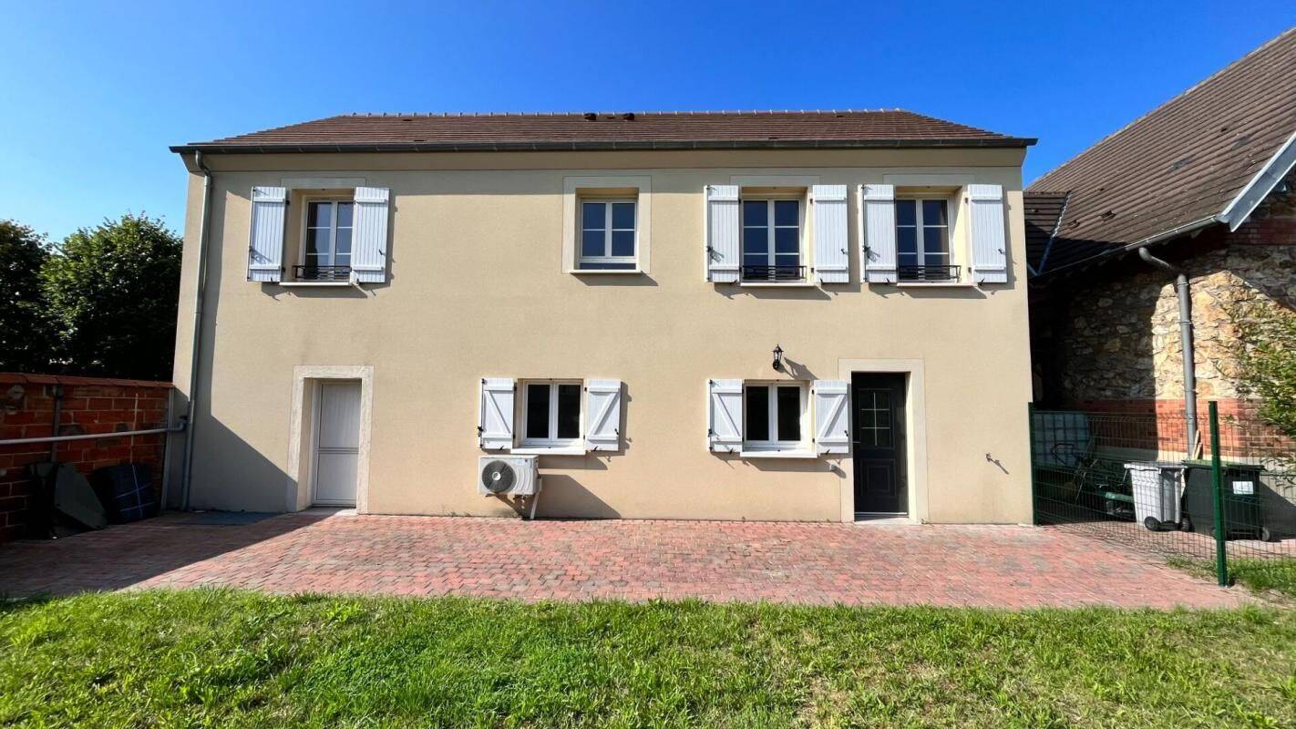 Maison 4 pièces 126 m² · à Montmagny · 126,1 m² · 1 752 €