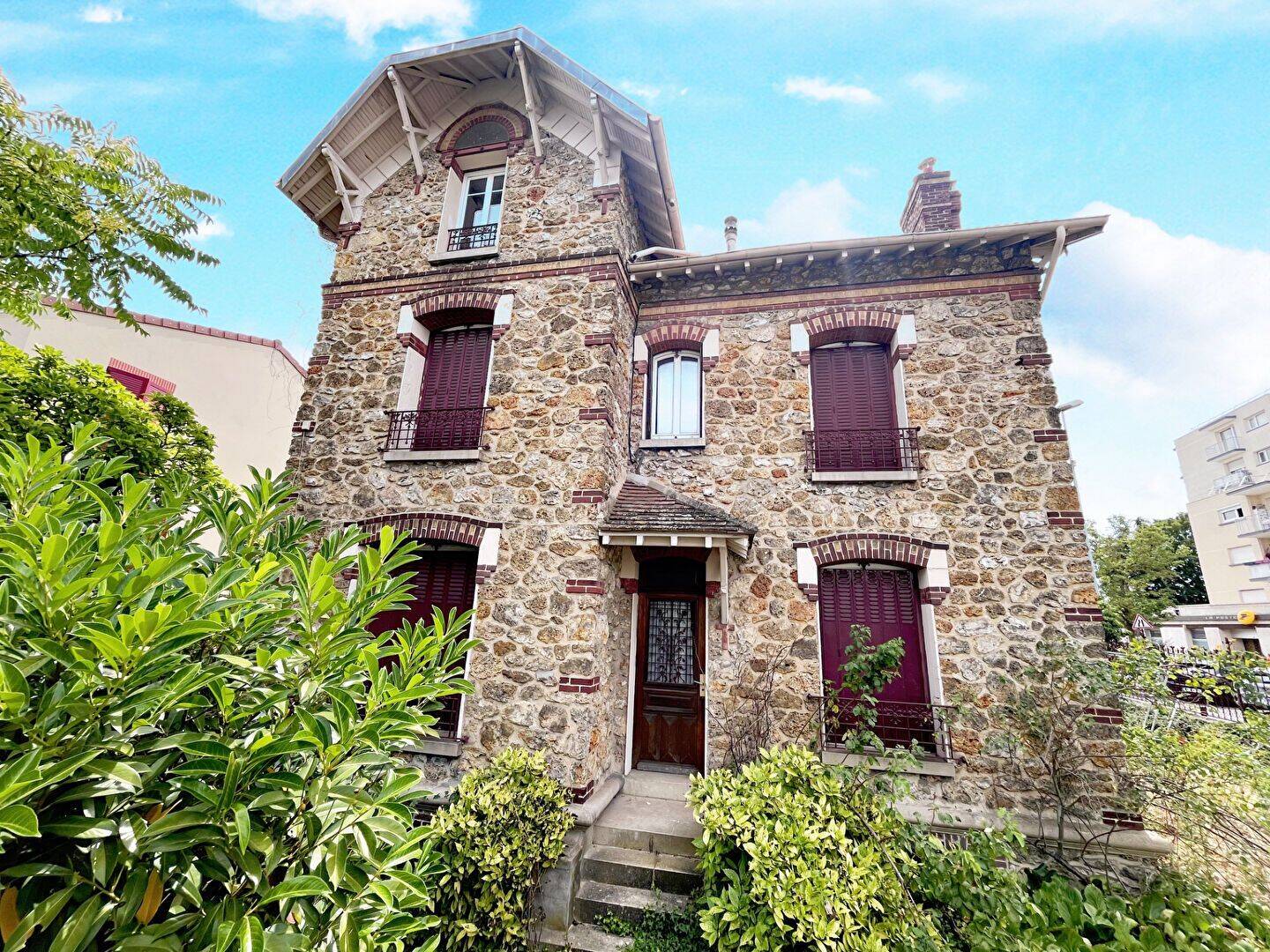 Maison 9 pièces 187 m² · à Achères · 187 m² · 530 000 €