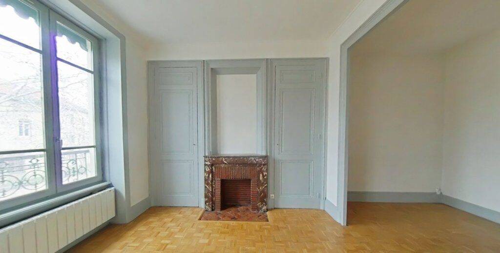 Appartement 3 pièces 71 m² · à Lyon 2ème Arrondissement · 71 m² · 1 017 €