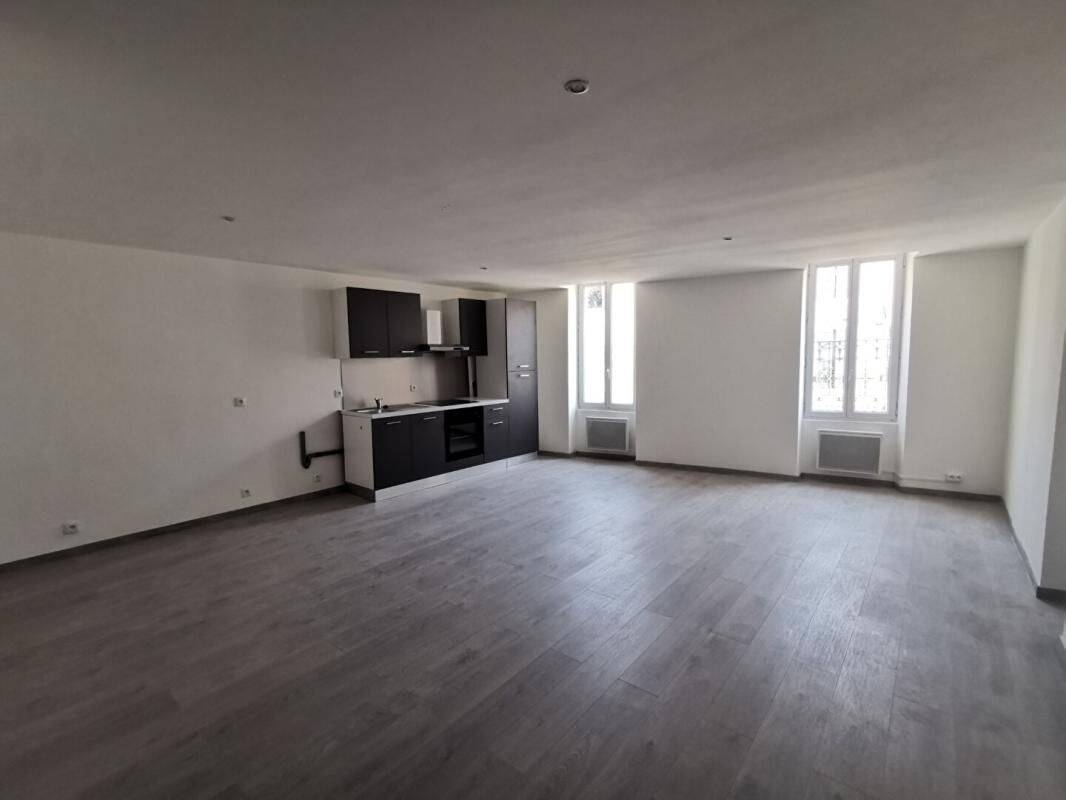 Appartement 3 pièces 69 m² · à Le Muy · 69 m² · 790 €