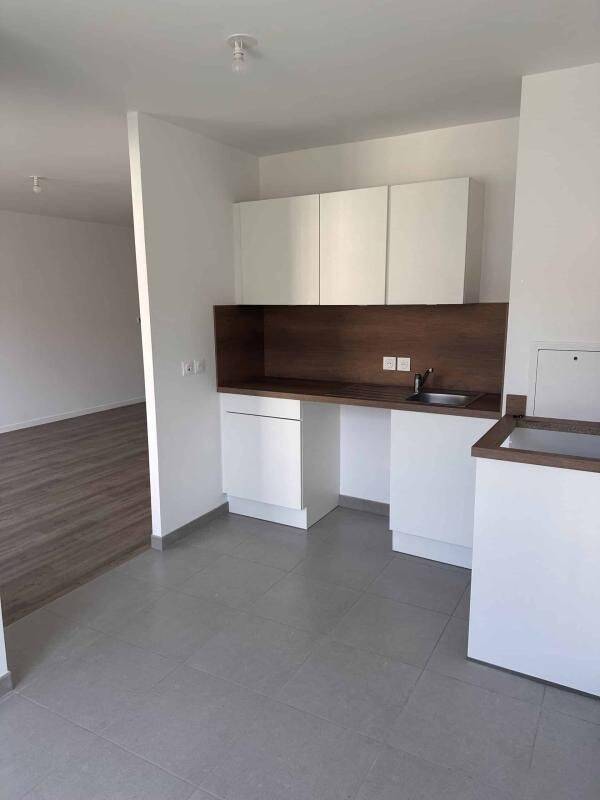 Appartement 5 pièces 69 m² · à Nemours · 69 m² · 1 033 €