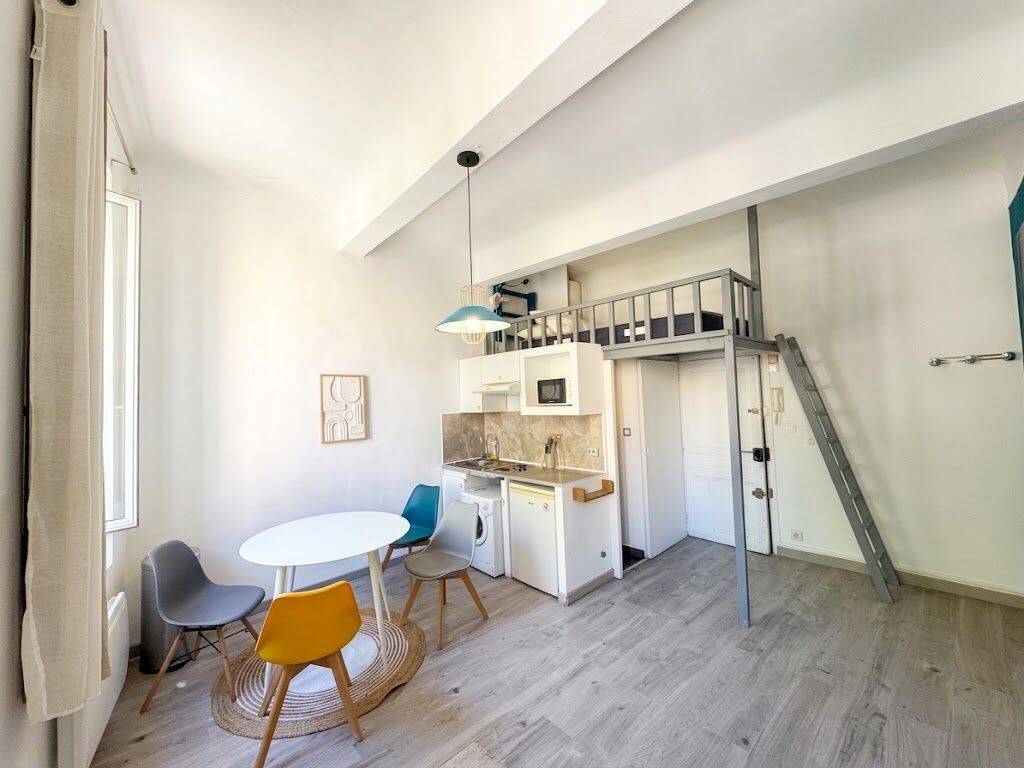 Appartement 1 pièce 21 m² · à Aix-en-Provence · 21 m² · 175 000 €