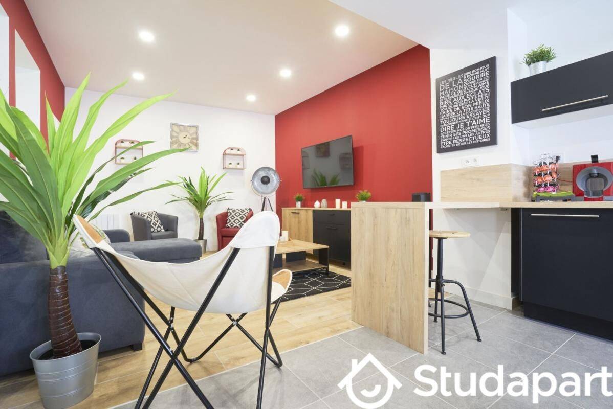 1 pièce 13 m² · à La Madeleine · 13 m² · 490 €