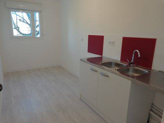 Appartement 1 pièce 41 m² · à Laval · 40,5 m² · 410 €