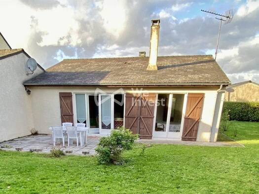 Maison de plain-pied à vendre 260 000 € 4 pièces 3 chambres 90 m² 463 m² de terrain Centre Sud Est Othis 77280