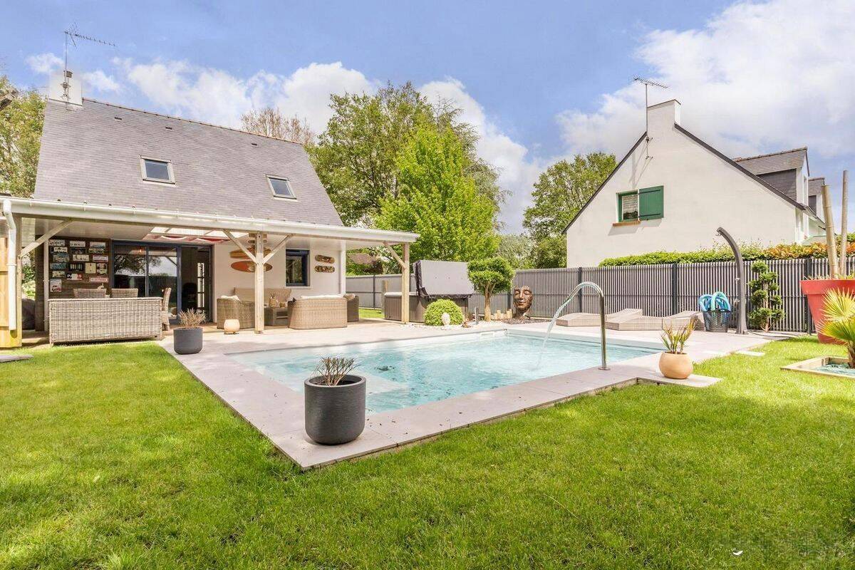 Maison 4 pièces 75 m² · à Saint-Lyphard · 75 m² · 345 000 €
