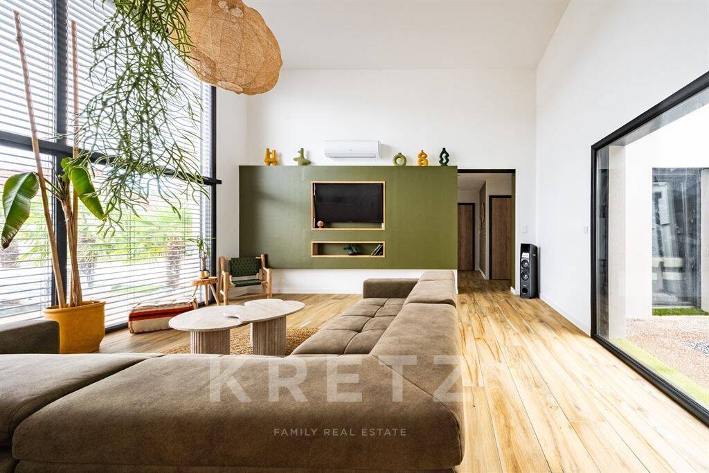 DIJON – Villa d'architecte contemporaine de plain-pied avec pisc — 4