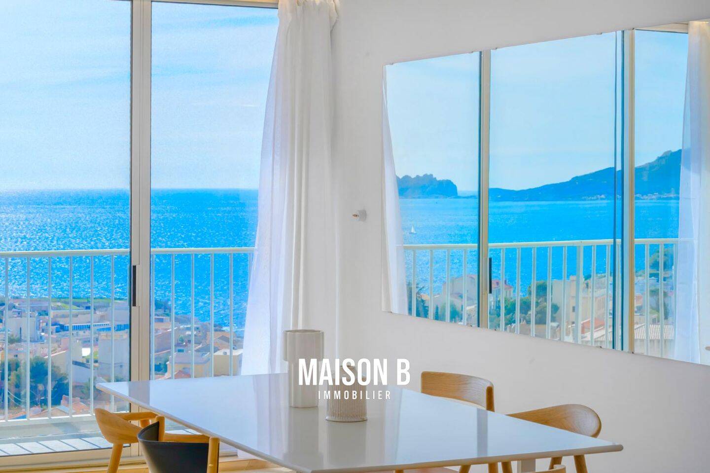 Appartement 4 pièces 93 m² · à Marseille 7ème Arrondissement · 93 m² · 1 130 000 €