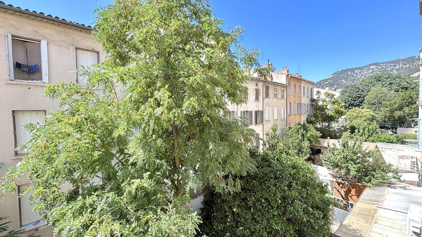 Appartement 3 pièces 60 m² · à Toulon · 59,6 m² · 123 000 €