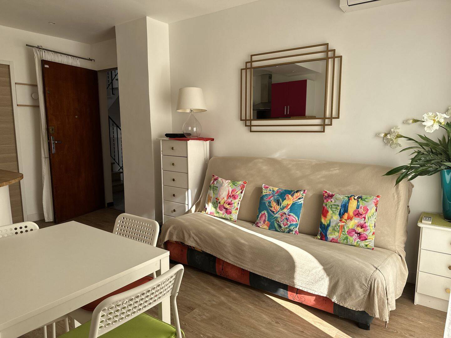 Appartement 2 pièces 32 m² · à Sanary-sur-Mer · 32 m² · 705 €/mois