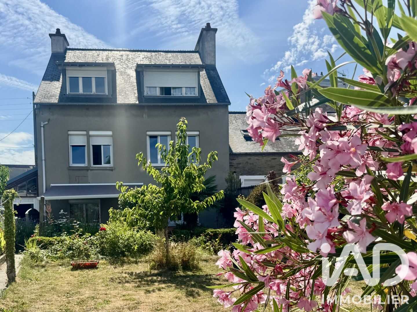 Maison 5 pièces 121 m² · à Cherbourg-en-Cotentin · 121 m² · 259 000 €