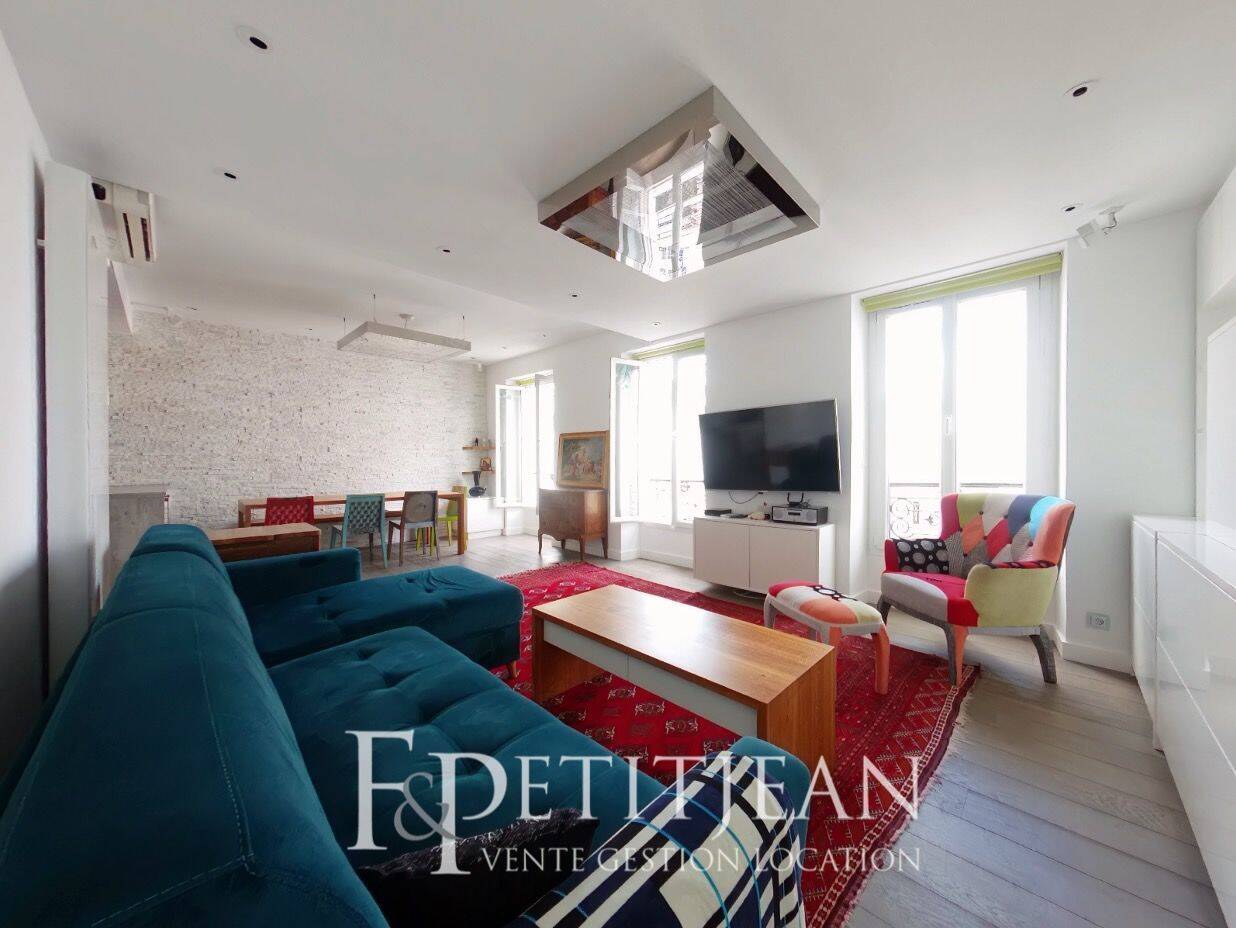 Appartement 3 pièces 76 m² · à Paris 7ème Arrondissement · 75,6 m² · 1 400 000 €