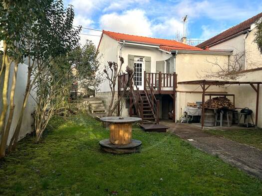 Maison à vendre 338 625 € 3 pièces 2 chambres 84 m² 290 m² de terrain Bas Cenon-cours Victor Hugo-Gambetta Cenon 33150