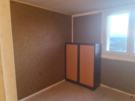 Appartement à louer 550 € 1 pièce 13 m² Étage 1/10 disponible dès maintenant Centre Ville Tremblay-en-France 93290