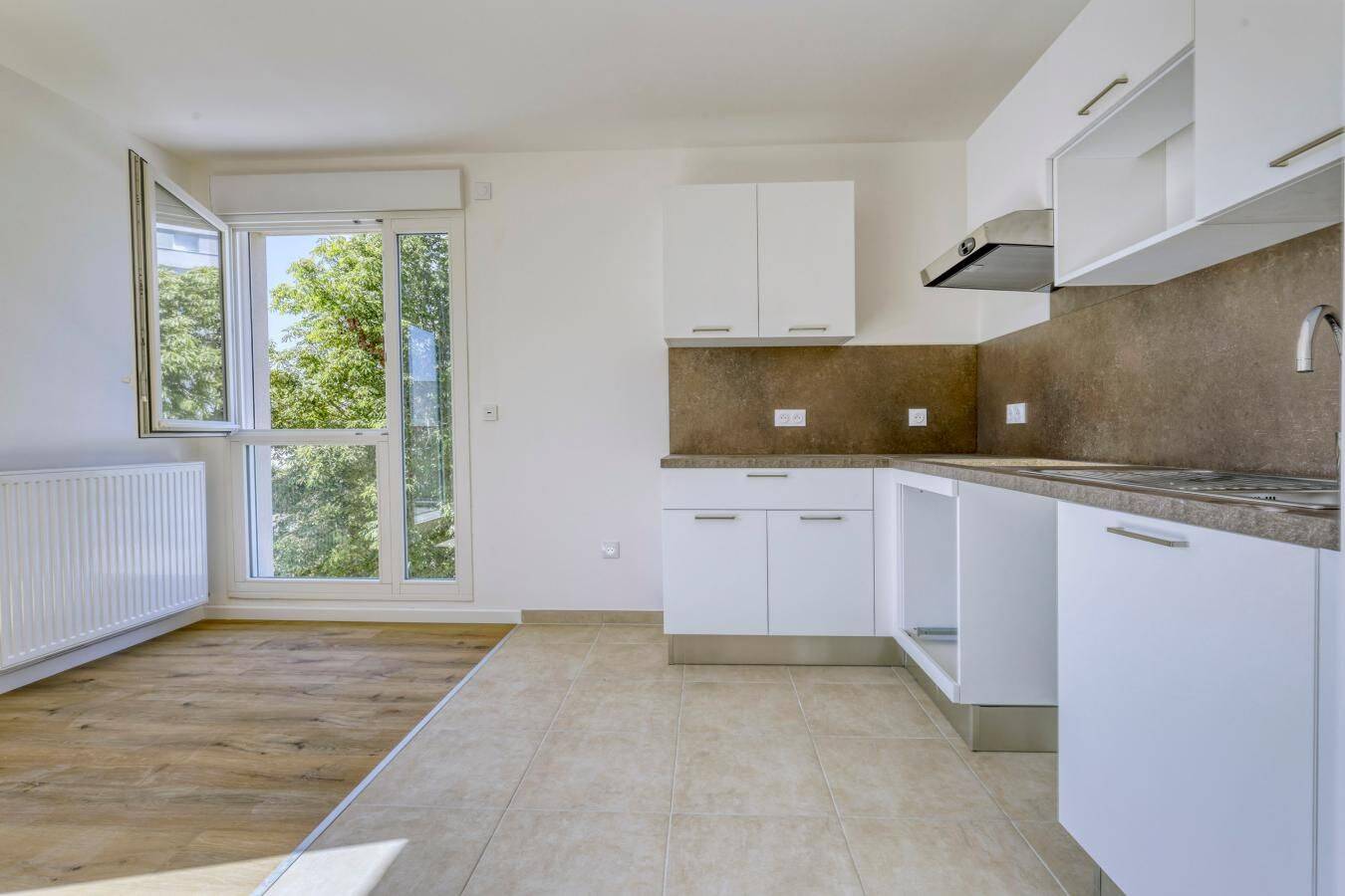Appartement 5 pièces 98 m² · à La Courneuve · 98 m² · 1 702 €/mois