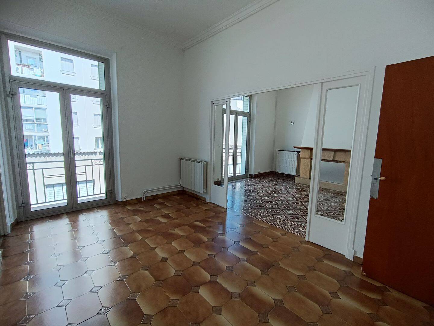 Appartement 3 pièces 88 m² · à Nîmes · 88 m² · 800 €
