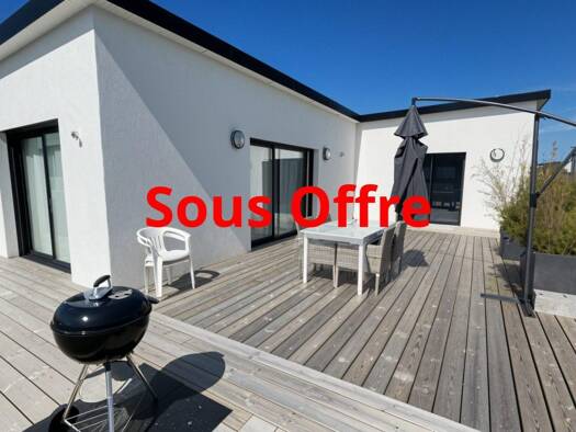 Maison à vendre 471 500 € 5 pièces 3 chambres 120 m² 559 m² de terrain Santec 29250