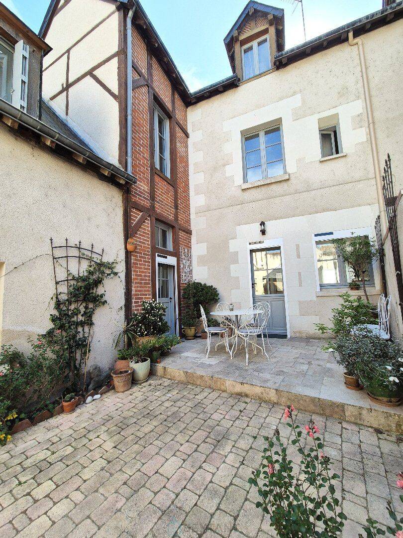 Maison 5 pièces 143 m² · à Amboise · 143 m² · 499 900 €