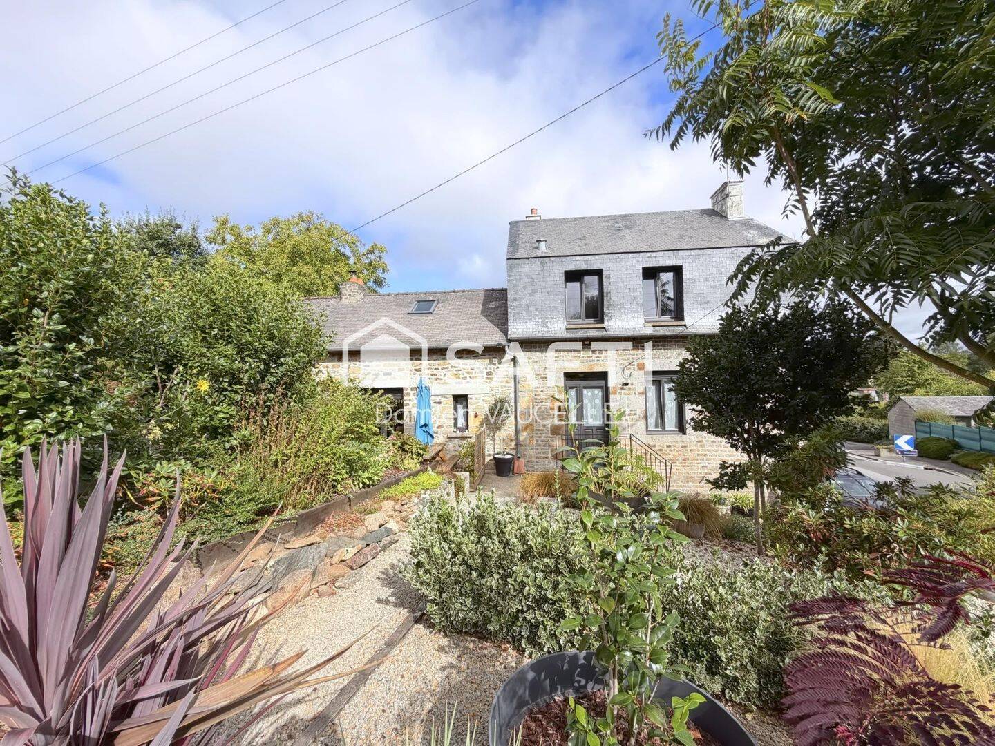 Maison 6 pièces 100 m² · à Vieuvy · 100 m² · 147 900 €