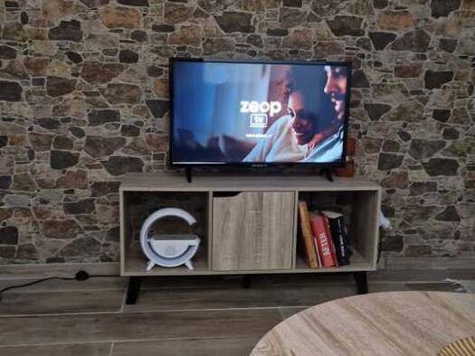 Maison à louer 900 € 2 pièces 1 chambre 50 m² dès le 01/05/2026 Saint-Pierre 97410