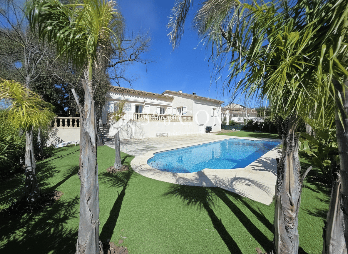 Maison 4 pièces 108 m² · à Saint-Raphaël · 108 m² · 600 000 €