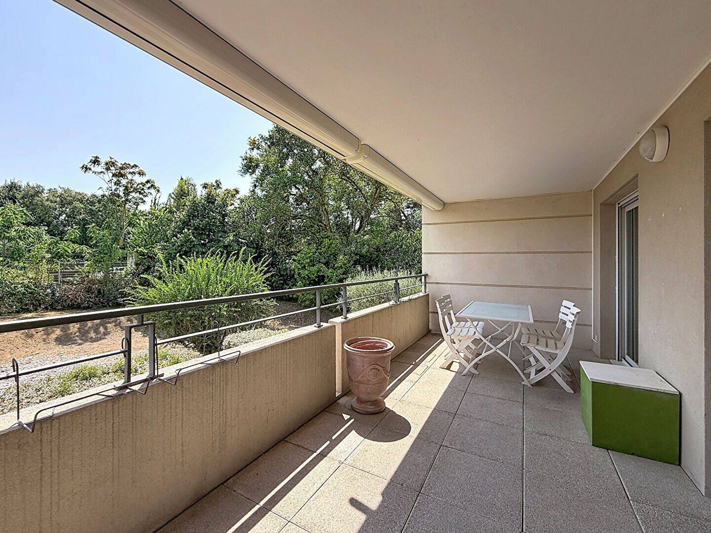 Appartement 4 pièces 92 m² · à Villeneuve-lès-Avignon · 92,5 m² · 370 000 €