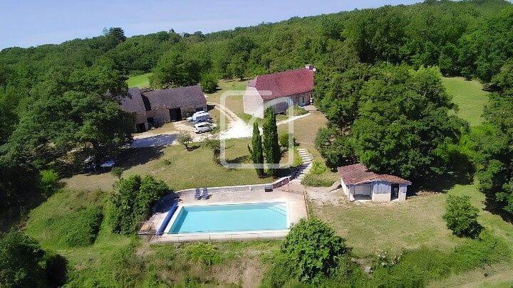Maison 5 pièces 100 m² · à Cressensac-Sarrazac · 100 m² · 392 000 €