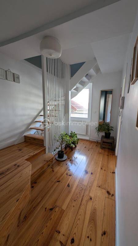 Maison 6 pièces 120 m² · à Nanterre · 120 m² · 740 000 €