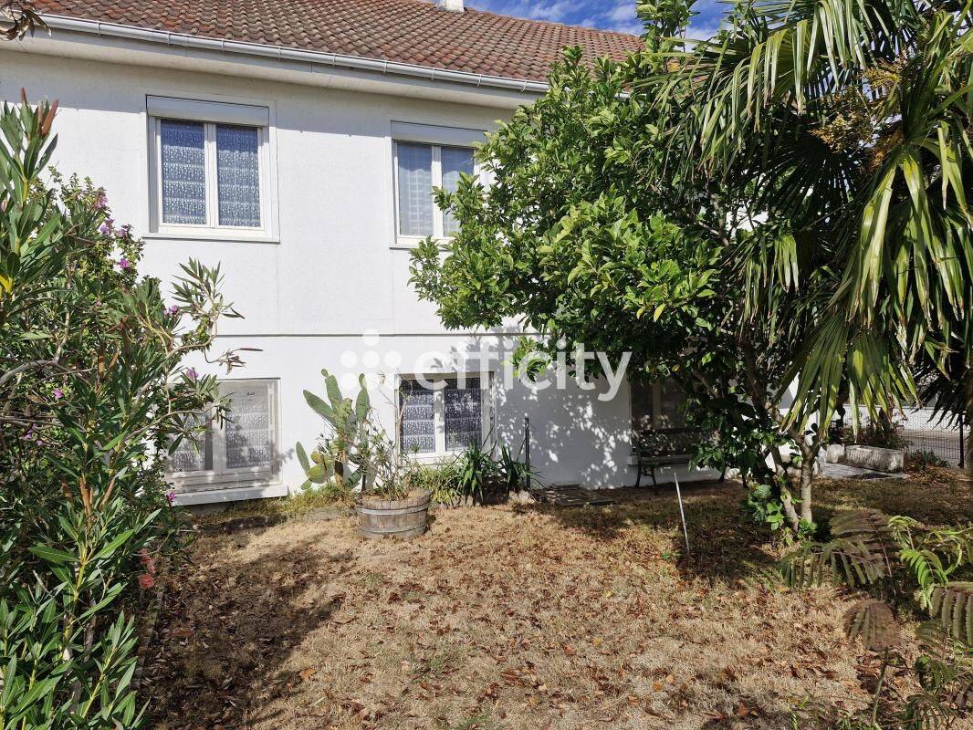 Maison 7 pièces 149 m² · à Couëron · 149 m² · 326 000 €