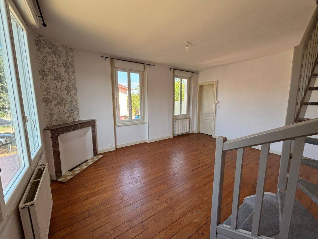 Appartement 3 pièces 70 m² · à Aire-sur-l'Adour · 70 m² · 561 €/mois