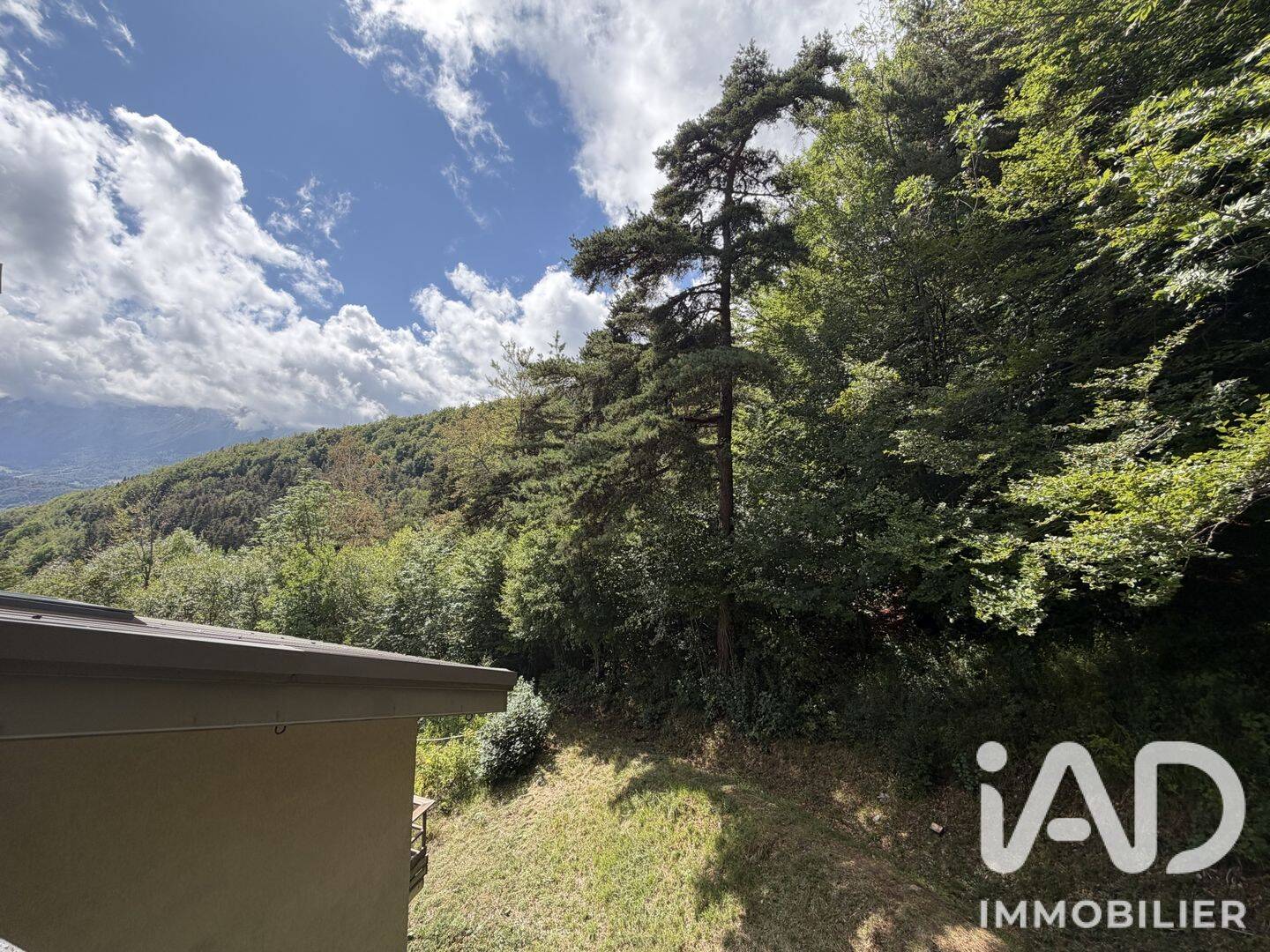 Appartement 3 pièces 32 m² · à Château-Bernard · 32 m² · 55 000 €
