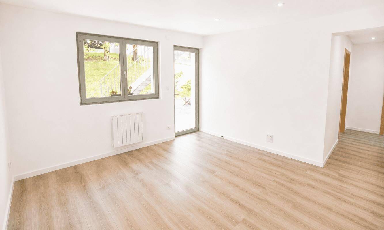 Appartement 3 pièces 72 m² · à Saint-Claude · 72 m² · 550 €/mois