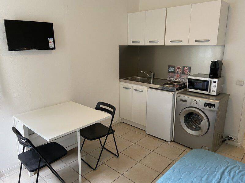 Appartement 1 pièce 16 m² · à Marseille 8ème Arrondissement · 16 m² · 600 €
