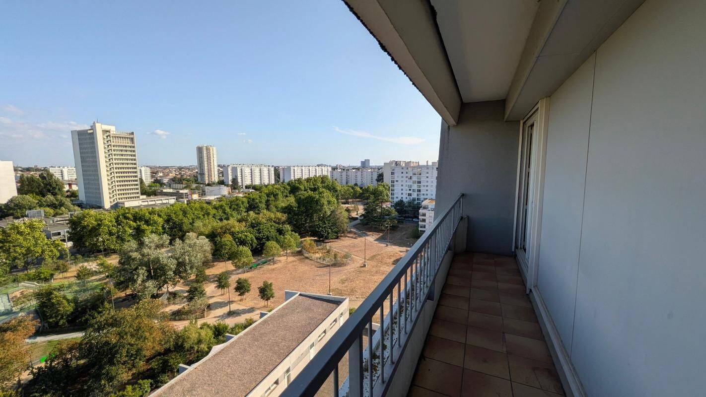 Appartement 5 pièces 104 m² · à Bordeaux · 103,7 m² · 1 531 €